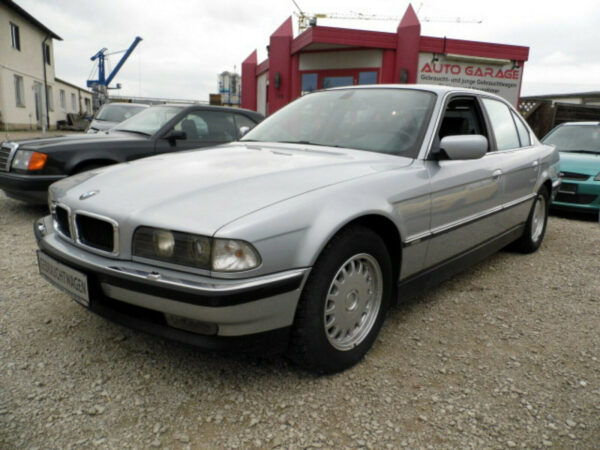BMW 740i A
