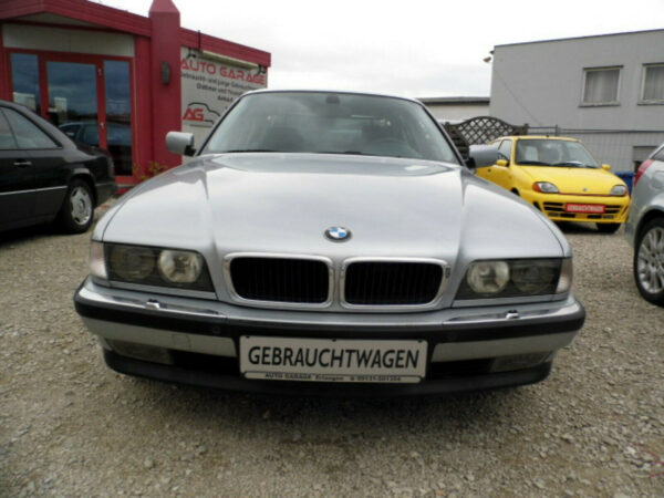 BMW 740i A