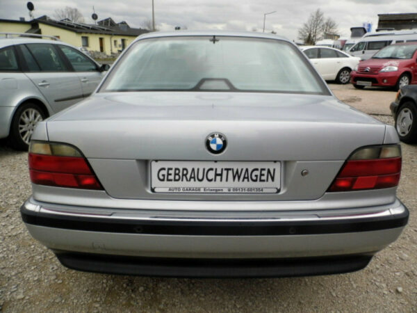 BMW 740i A