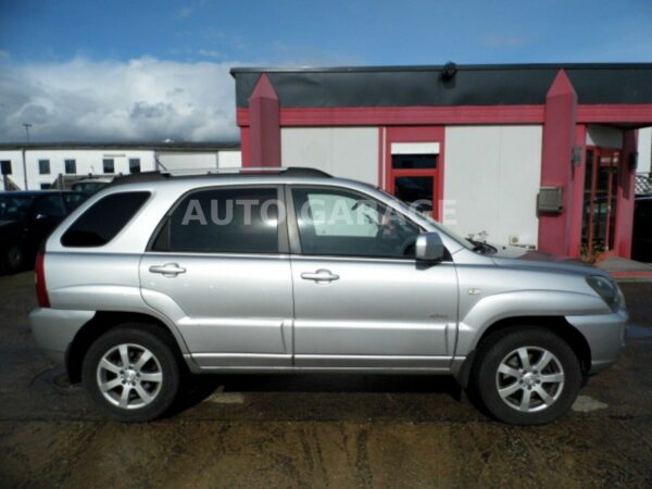 Kia Sportage 2.0 i 4WD Active 1 Jahr Garantie