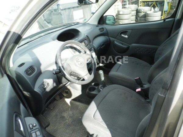 Toyota Yaris Verso 1.4 D-4D Sol