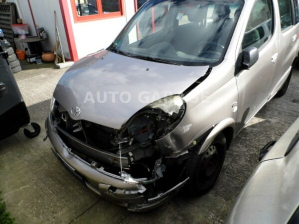 Toyota Yaris Verso 1.4 D-4D Sol
